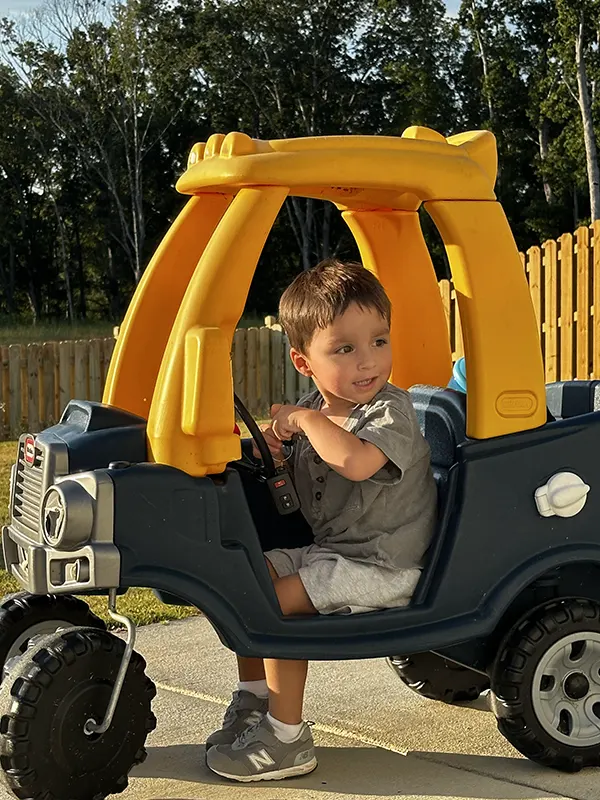 Specialized Children's Contacts | One of a Few MiSight Providers in Central Alabama. St. Clair Eye, LLC located in Pell City, AL.